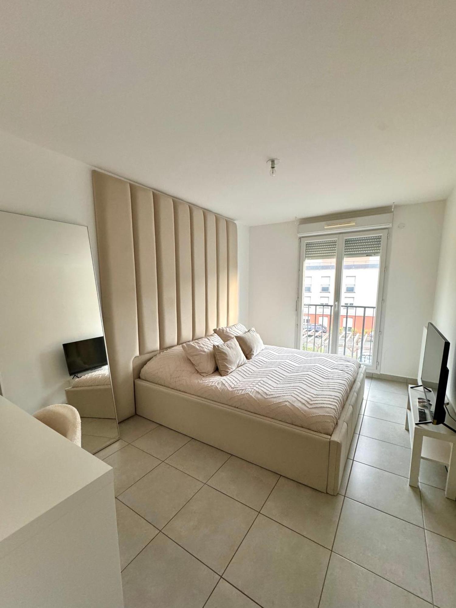 Superbe - Near Paris Corbeil-Essonnes